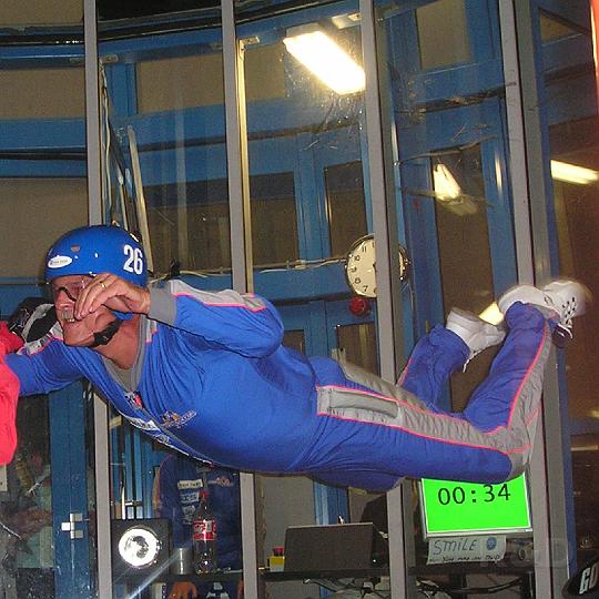 Skydive Ome Theo.jpg